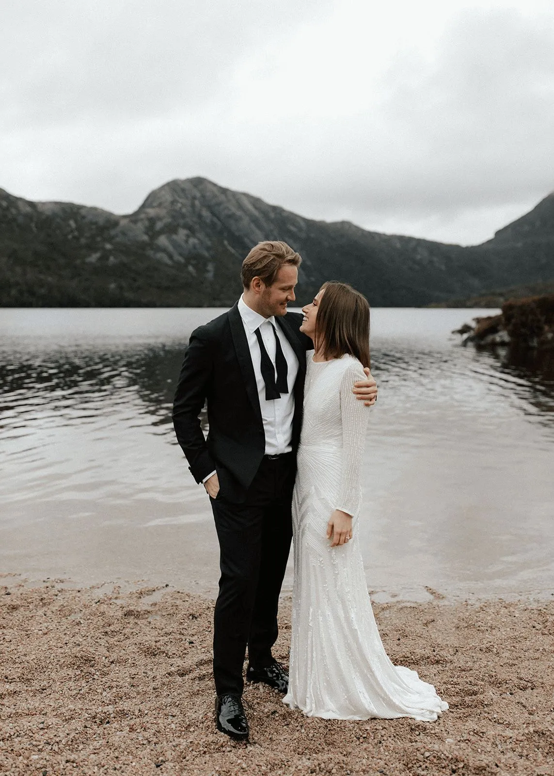 Five star review for their Cradle Mountain elopement ⌘